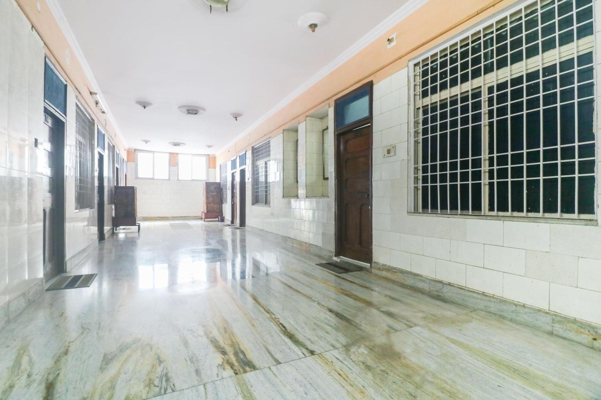 Spot On Hotel Anand Bhawan Aligarh Luaran gambar