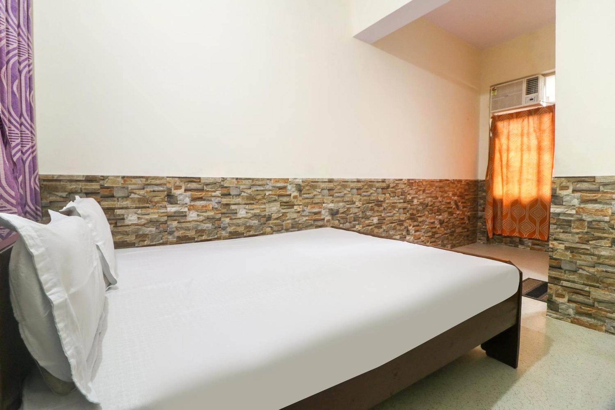 Spot On Hotel Anand Bhawan Aligarh Luaran gambar